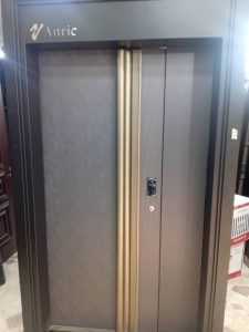 China doors top grade with camera