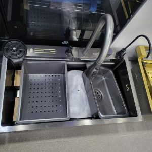 Kitchen sink
