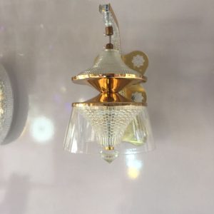 Wall bracket light